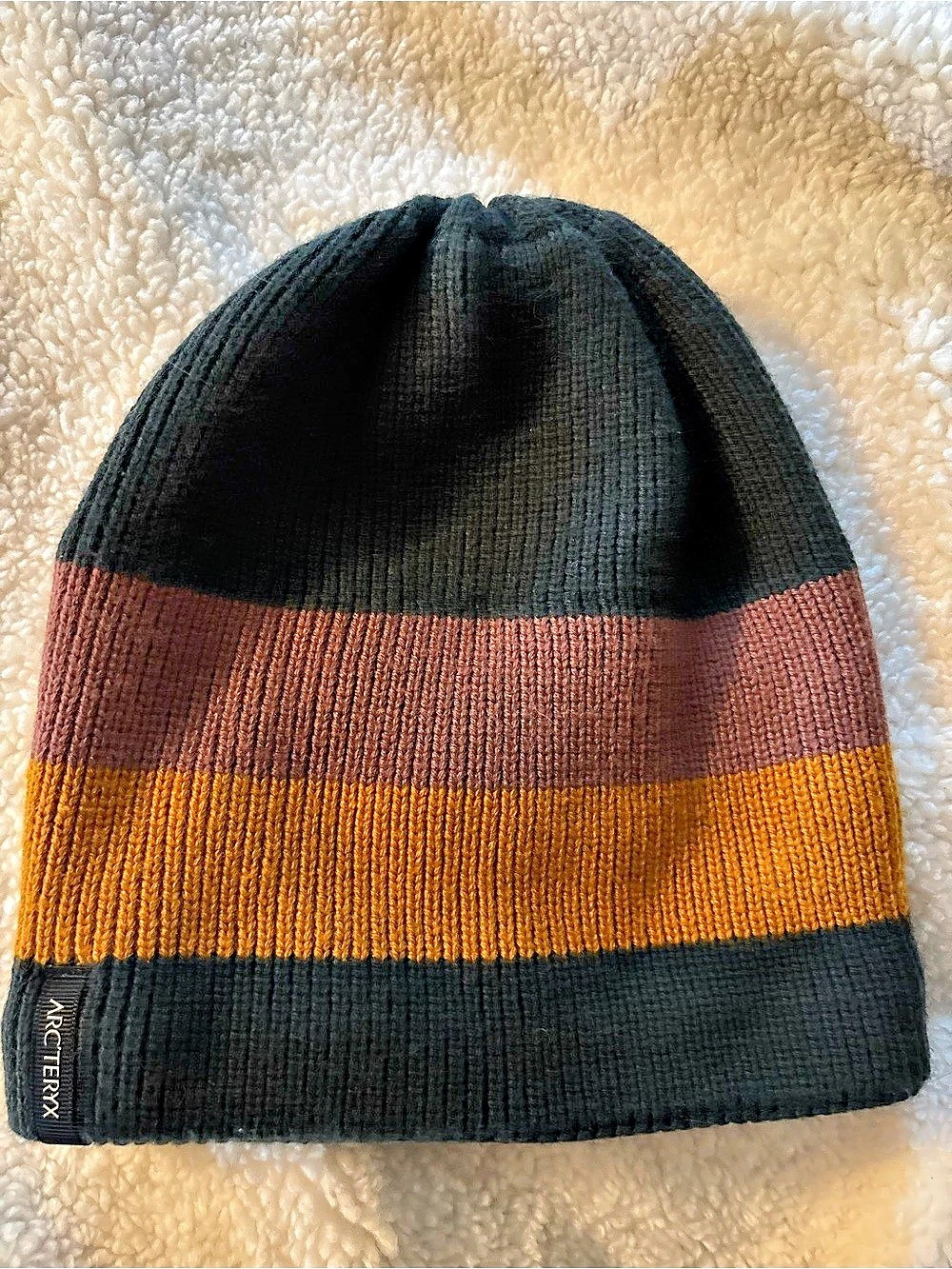 Arc'teryx Color Block Beanie in Black & Brown Like New